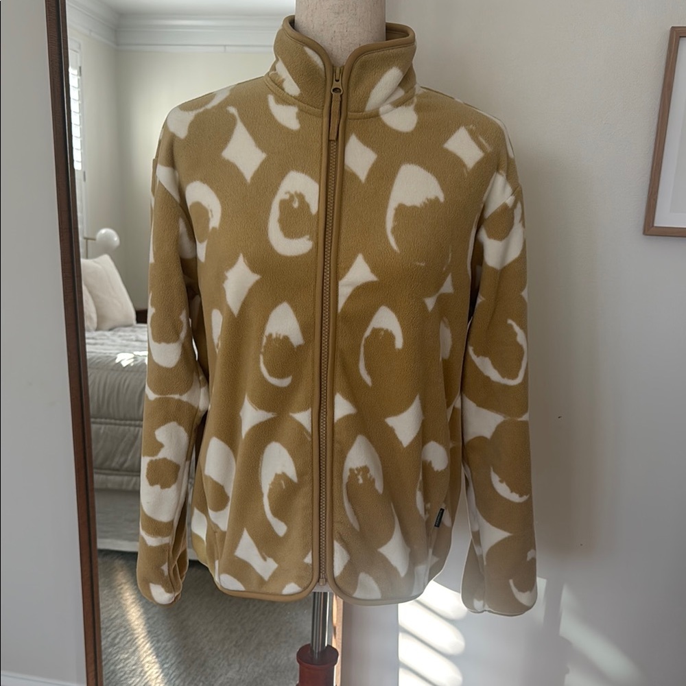 Uniqlo Tan and White Utility Jacket